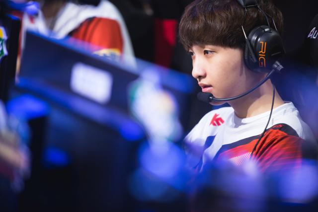 展现了其 展现了其